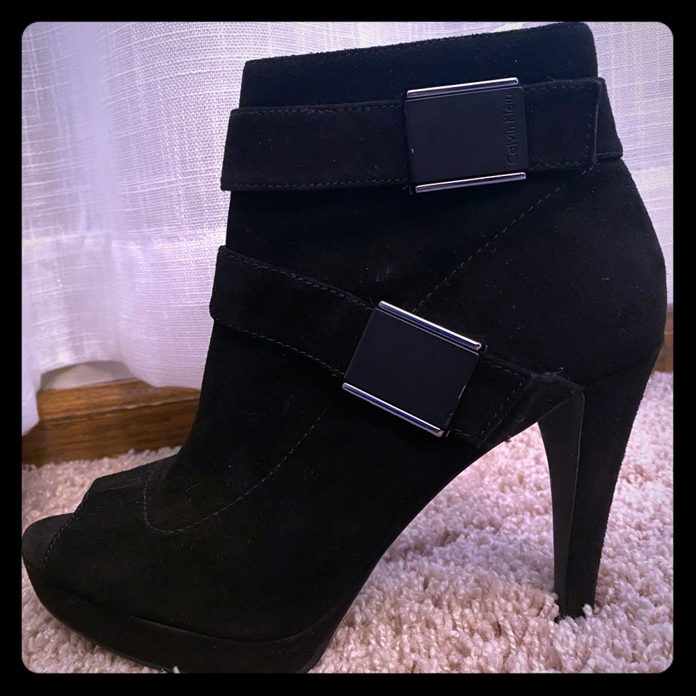 Black Swede ankle boots -size 8